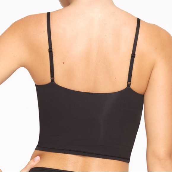 Skims Fits Everybody CROPPED CAMI Black Onyx XS - Picture 2 of 11